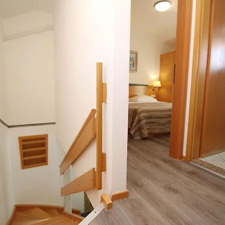 Corinthia 4 By Interhome Appartement Baška