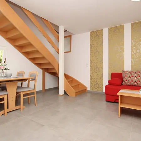Corinthia 4 By Interhome باشْكا