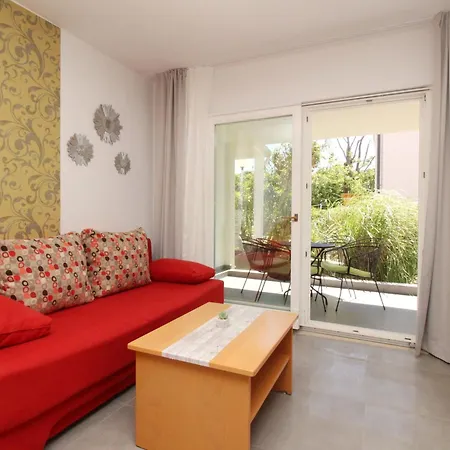 Corinthia 4 By Interhome باشْكا