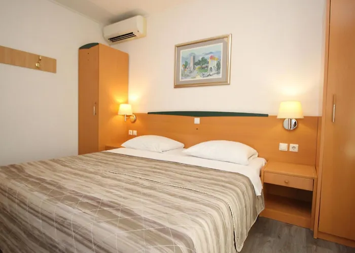 Corinthia 4 By Interhome