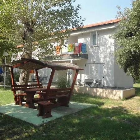 Corinthia 4 By Interhome *