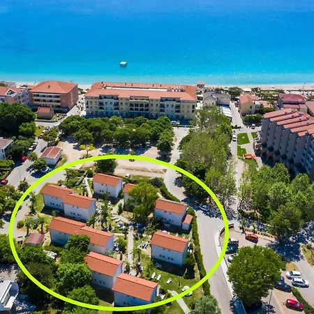 Apartament Corinthia 4 By Interhome