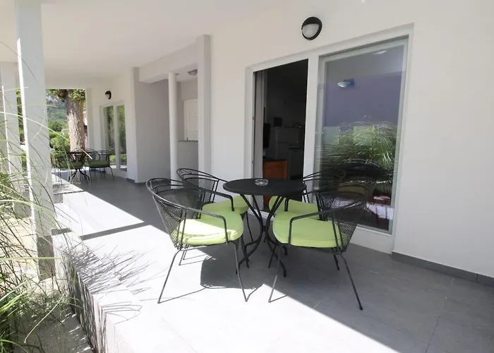 Corinthia 4 By Interhome *